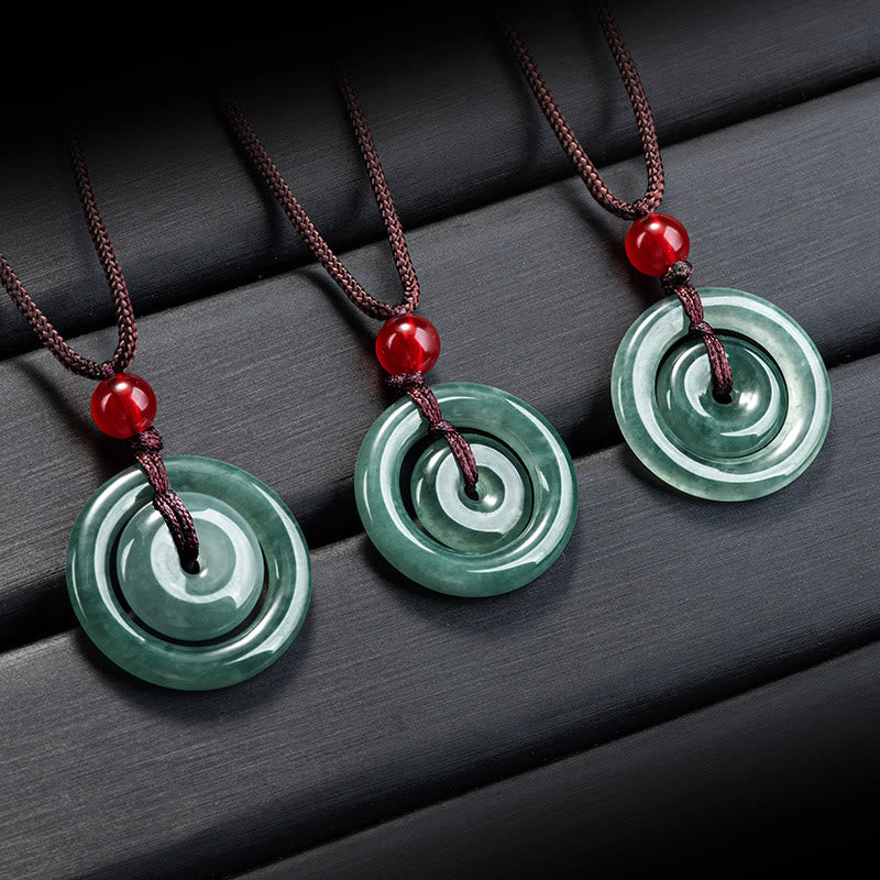 Buddha Stones Collier pendentif en jade vert avec boucle double paix et abondance