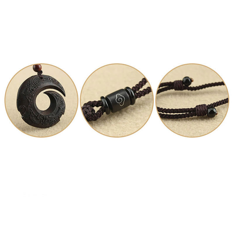 Buddha Stones d'ébène Bois de santal La chance améliore le motif de conception Collier pendentif de paix