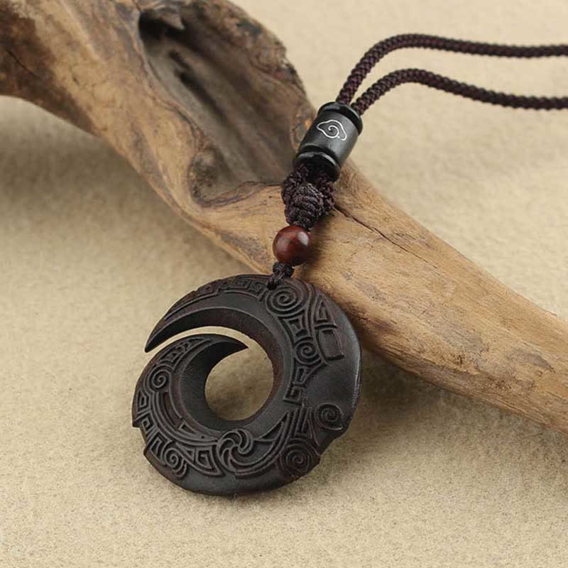Buddha Stones d'ébène Bois de santal La chance améliore le motif de conception Collier pendentif de paix