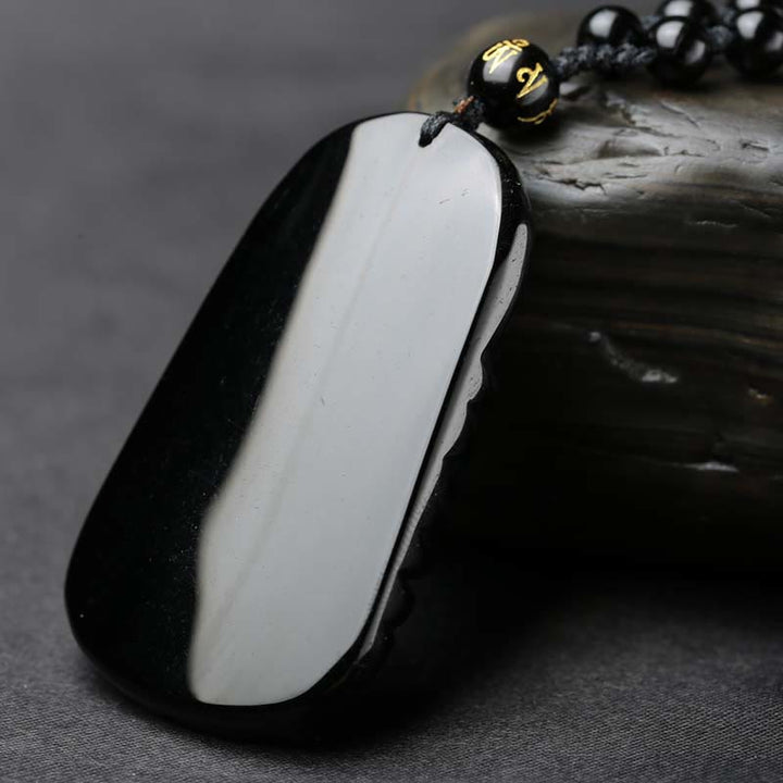 Collier avec pendentif en perles de force gravées en obsidienne noire et poisson Koi de Buddha Stones - image 5