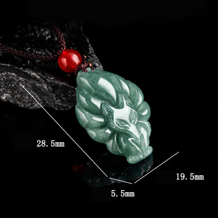 Collier pendentif porte-bonheur en jade vert naturel à neuf Buddha Stones