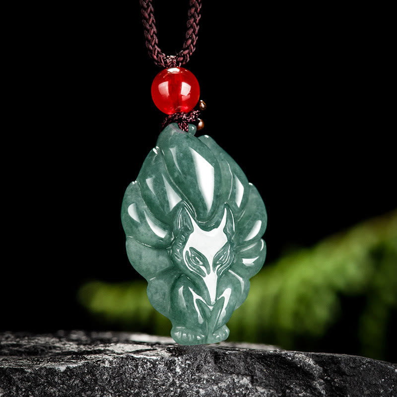 Collier pendentif porte-bonheur en jade vert naturel à neuf Buddha Stones