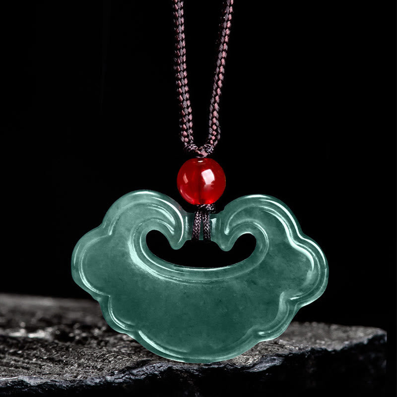 Collier pendentif porte-bonheur en jade vert naturel Buddha Stones