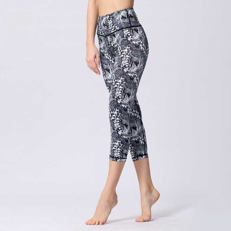 Leggings courts de yoga pour femmes, pantalons capri de yoga, imprimés de Buddha Stones , feuilles et papillons - Gris sombre - US8-10，UK/AU12-14，EU40-42 (XL) - image 14