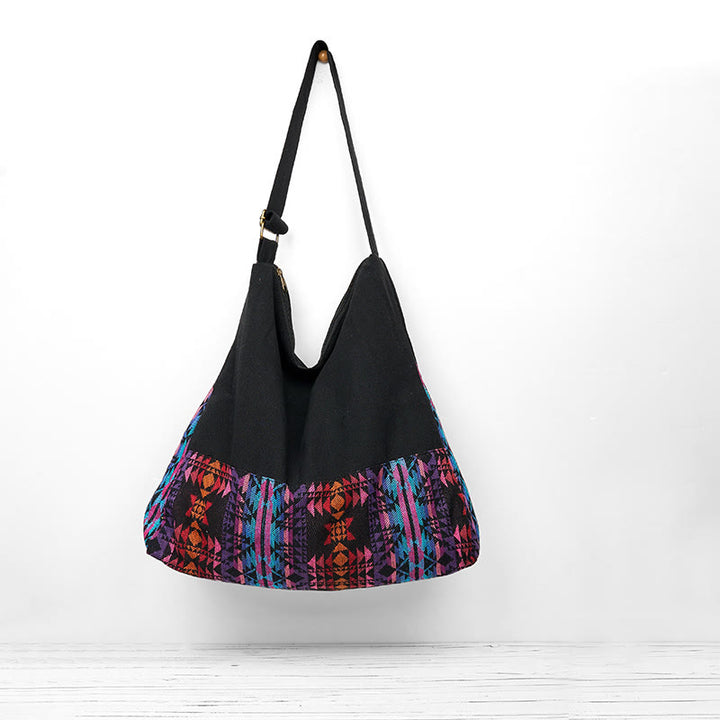 Sac à bandoulière en coton à motif géométrique noir, rouge et rose Buddha Stones