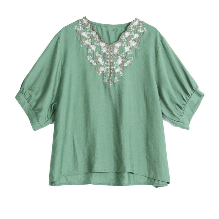 T-shirt en coton et lin à manches courtes et col en V avec petites broderies florales et Buddha Stones
