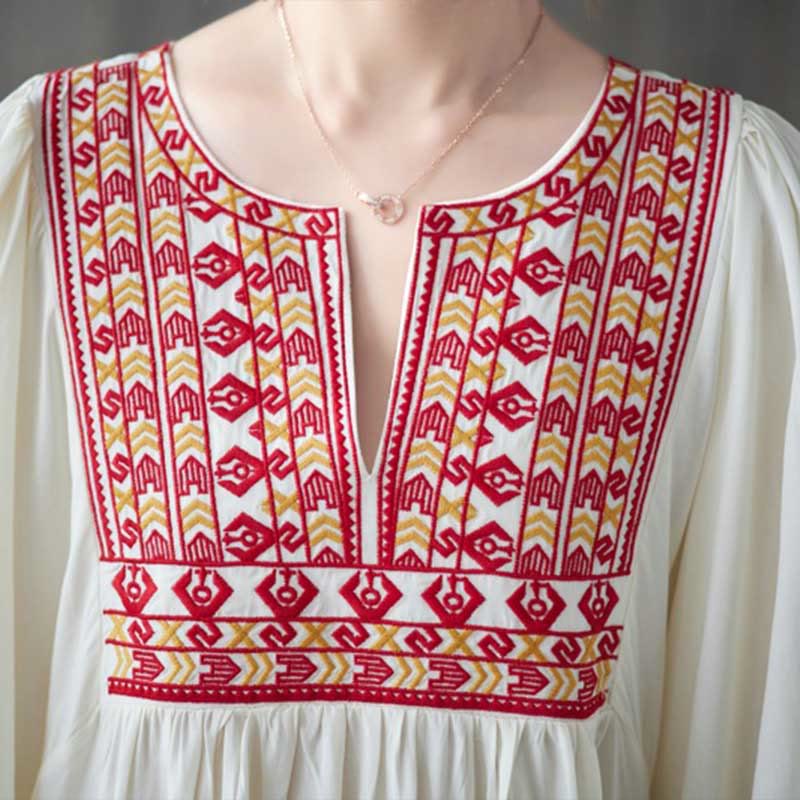 Robe mi-longue à ourlet volanté cranté et broderies de Buddha Stones avec poches - image 5