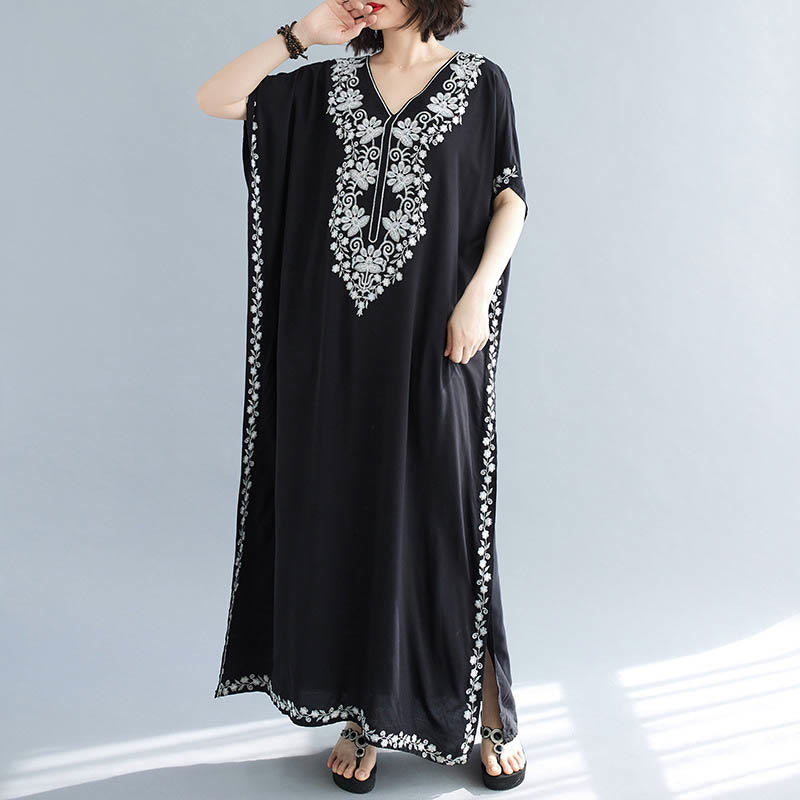 Robe longue d'été à manches courtes et col en V avec broderies de fleurs et Buddha Stones - image 3