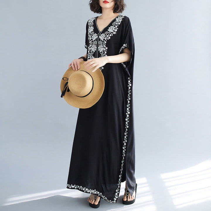 Robe longue d'été à manches courtes et col en V avec broderies de fleurs et Buddha Stones - image 12