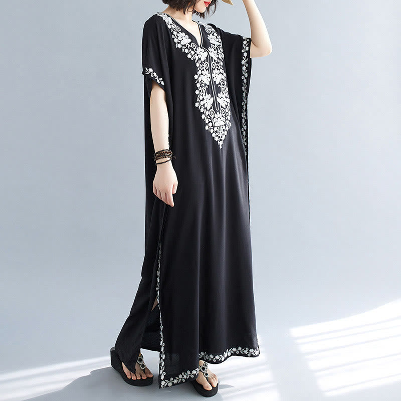 Robe longue d'été à manches courtes et col en V avec broderies de fleurs et Buddha Stones - image 2