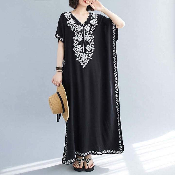 Robe longue d'été à manches courtes et col en V avec broderies de fleurs et Buddha Stones - image 11