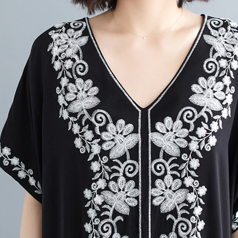 Robe longue d'été à manches courtes et col en V avec broderies de fleurs et Buddha Stones - image 5