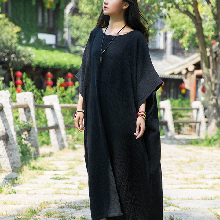 Robe longue ample à manches chauve-souris et poches de couleur unie avec Buddha Stones