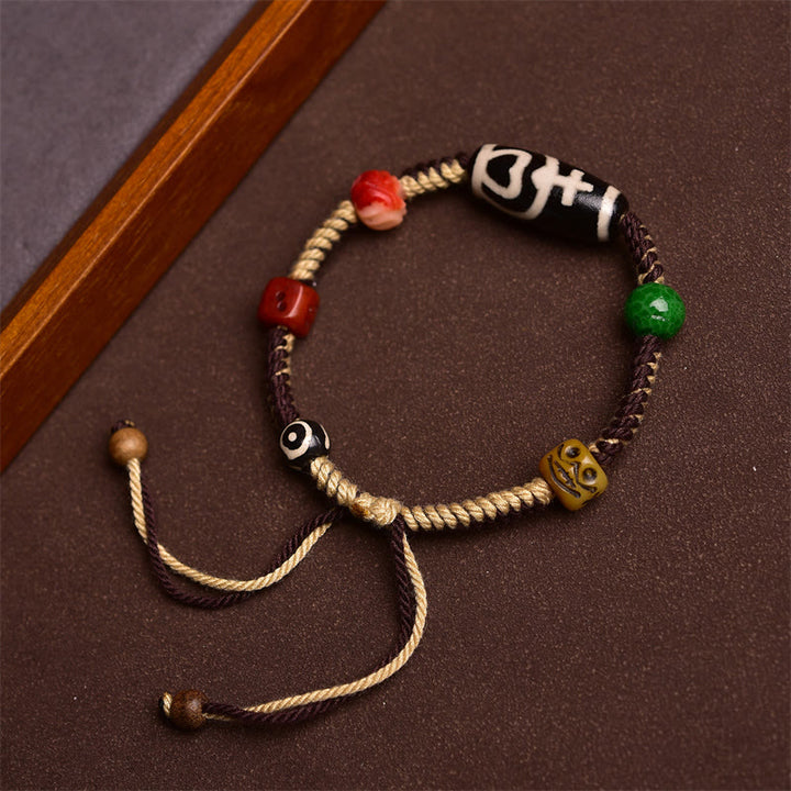 Bracelet en corde tressée fait main avec Buddha Stones