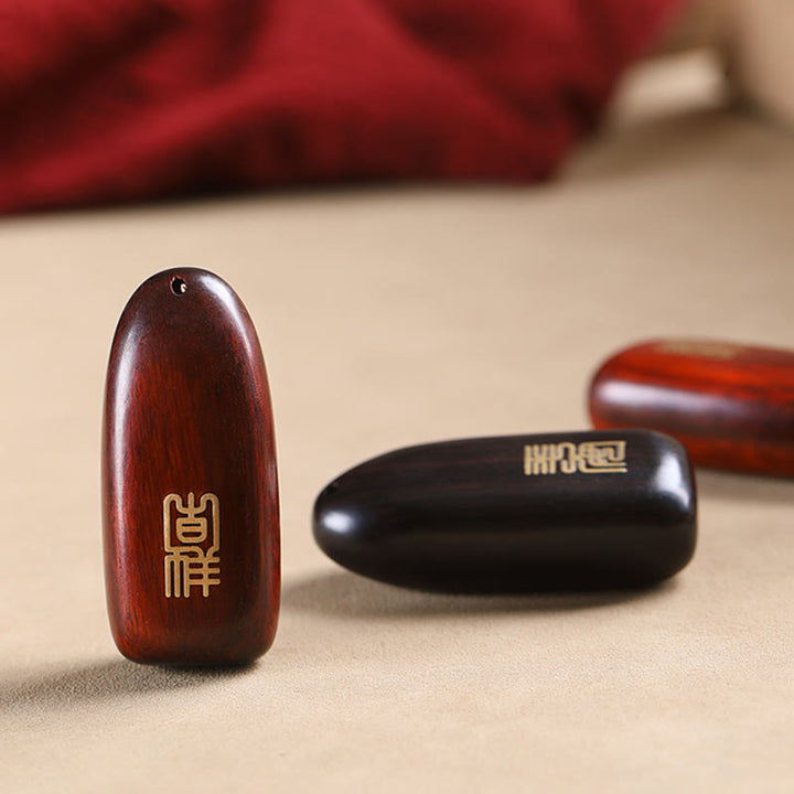 Porte-clés de protection en cuivre avec petites Buddha Stones en bois de santal rouge et bois d'ébène