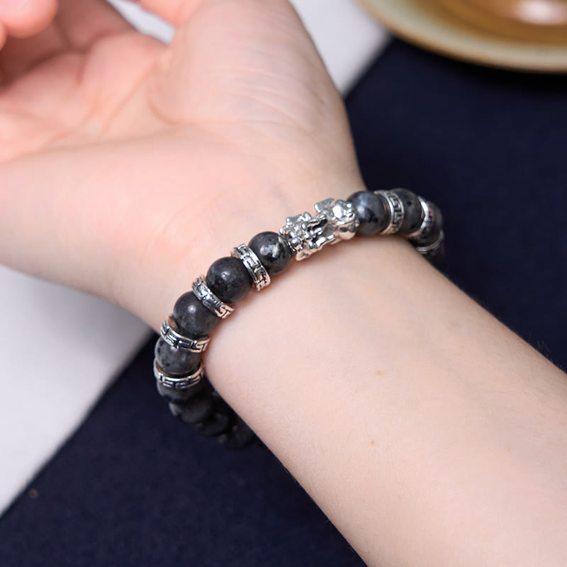 Bracelet de puissance PiXiu en pierres noires scintillantes de Buddha Stones