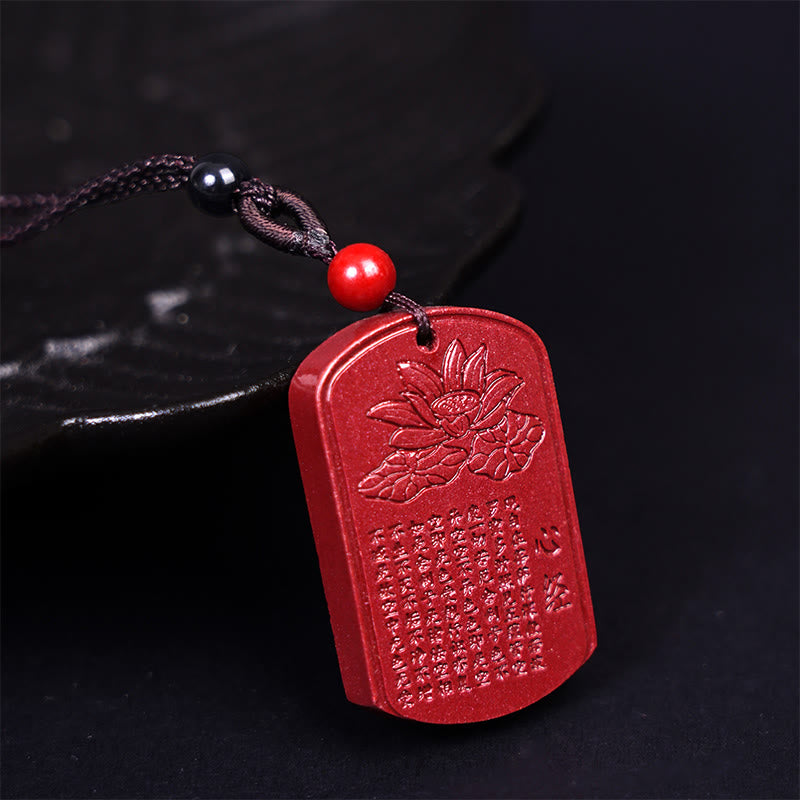 Collier pendentif en corde de bénédiction gravé avec Buddha Stones et cinabre, Sutra du cœur de lotus - Mots du Sutra du Cœur 37,3 x 24 x 6,1 mm - image 1