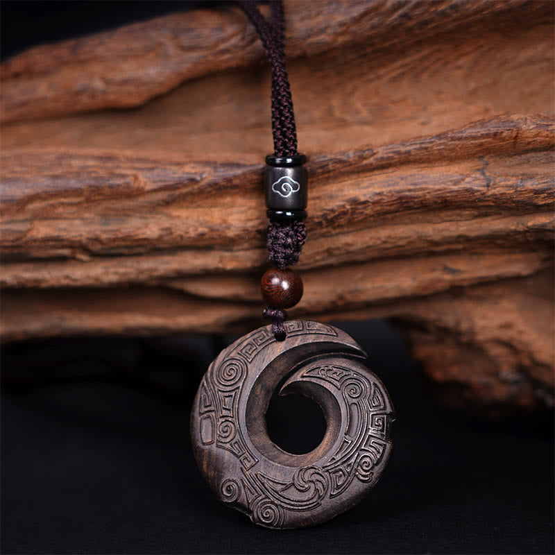 Buddha Stones d'ébène Bois de santal La chance améliore le motif de conception Collier pendentif de paix