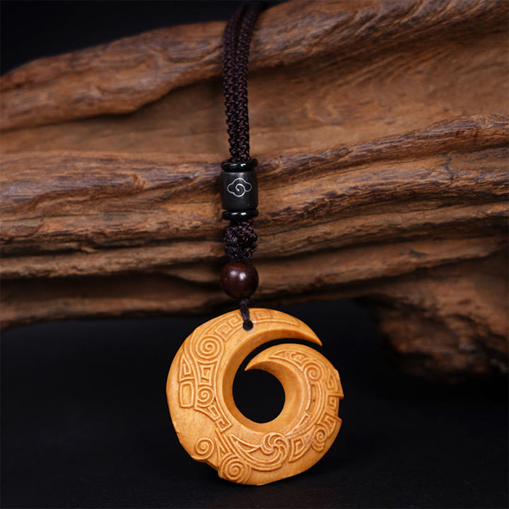 Buddha Stones d'ébène Bois de santal La chance améliore le motif de conception Collier pendentif de paix