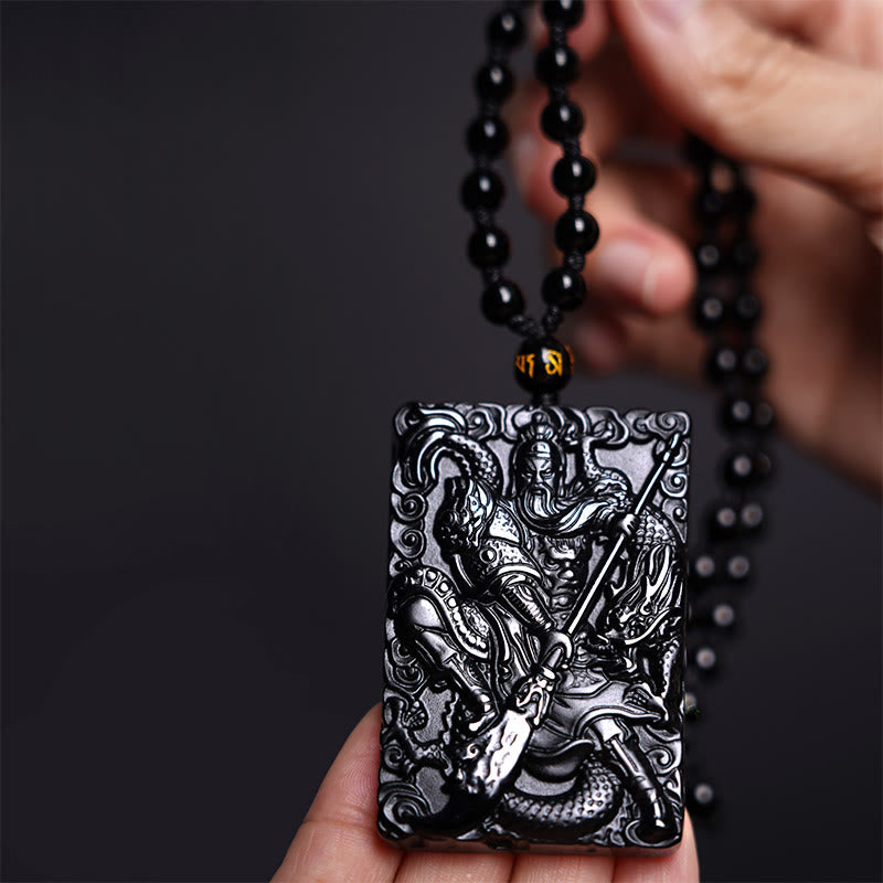 Collier pendentif amulette Guan Gong en obsidienne noire avec Buddha Stones gravées