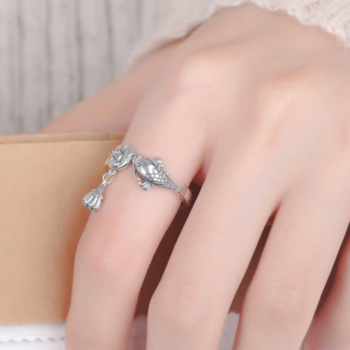Bague de réussite en argent sterling 925 avec motif de poisson koï et fleur de lotus et pierres de Buddha Stones