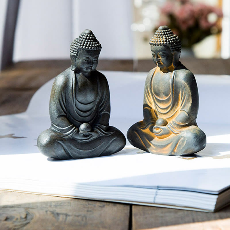 Buddha Stones Bouddha tibétain en méditation Poudre de fer Rouille Statue en résine coulée Décoration de sérénité