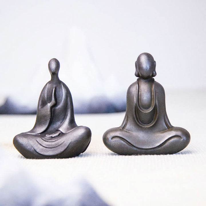 Buddha Stones Bouddha tibétain Poudre de fer Rouille Statue en résine coulée Décoration de bureau