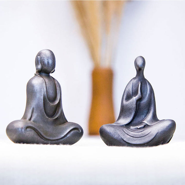 Buddha Stones Bouddha tibétain Poudre de fer Rouille Statue en résine coulée Décoration de bureau