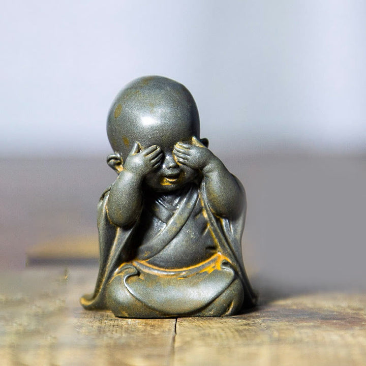 Statue de Buddha Stones, petit moine méditant, poudre de fer, rouille, résine coulée, décoration de bureau - Moine se couvrant les yeux 6,5*5 cm - image 7