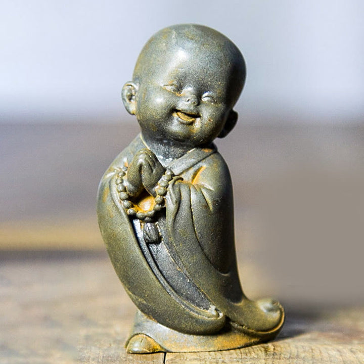 Statue de Buddha Stones, petit moine méditant, poudre de fer, rouille, résine coulée, décoration de bureau