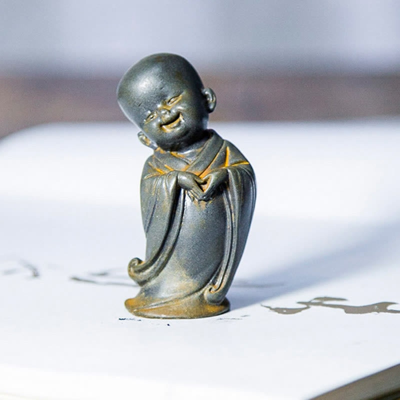 Statue de Buddha Stones, petit moine méditant, poudre de fer, rouille, résine coulée, décoration de bureau - image 22