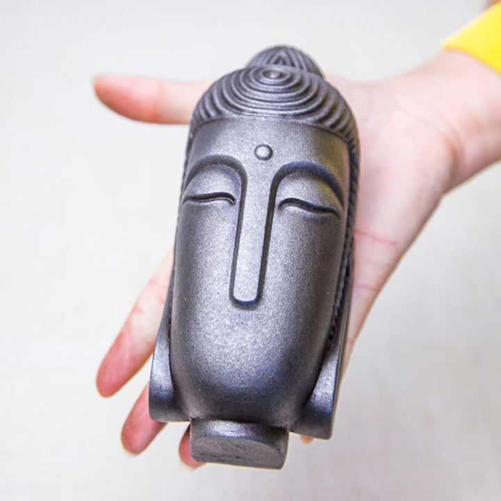 Buddha Stones Yeux fermés Bouddha méditant Poudre de fer Rouille Statue en résine coulée Décoration de la maison