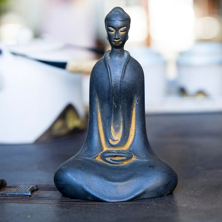 Statue de Buddha Stones Sakyamuni en résine moulée à la main en poudre de fer et rouille Décoration de la maison