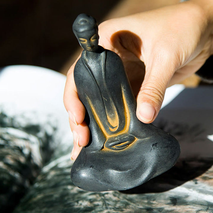Statue de Buddha Stones Sakyamuni en résine moulée à la main en poudre de fer et rouille Décoration de la maison