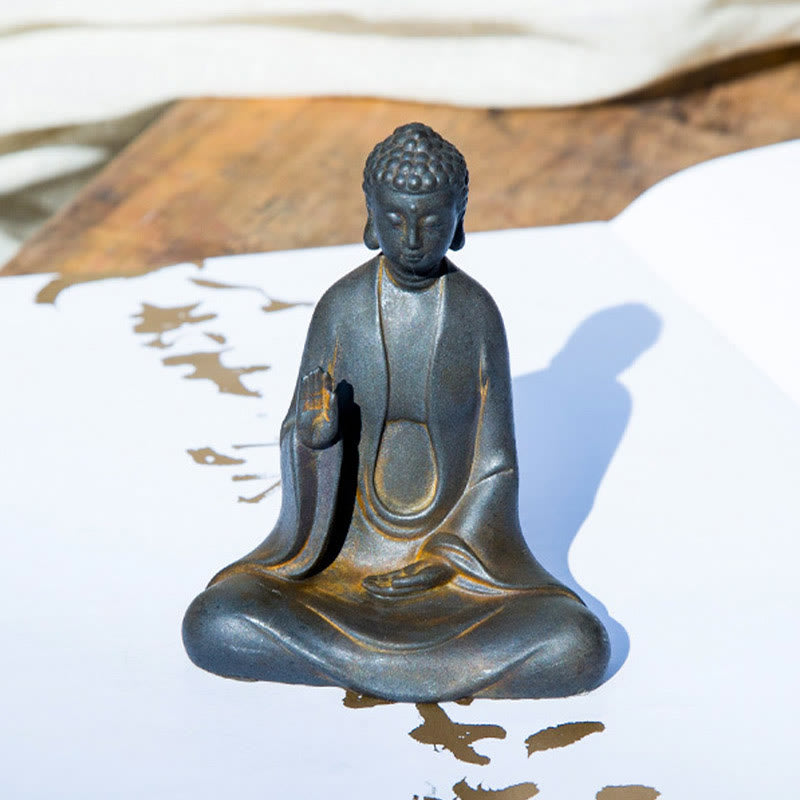 Statue de Buddha Stones en résine coulée faite à la main en pierre de Bouddha Sakyamuni en poudre de fer et rouille
