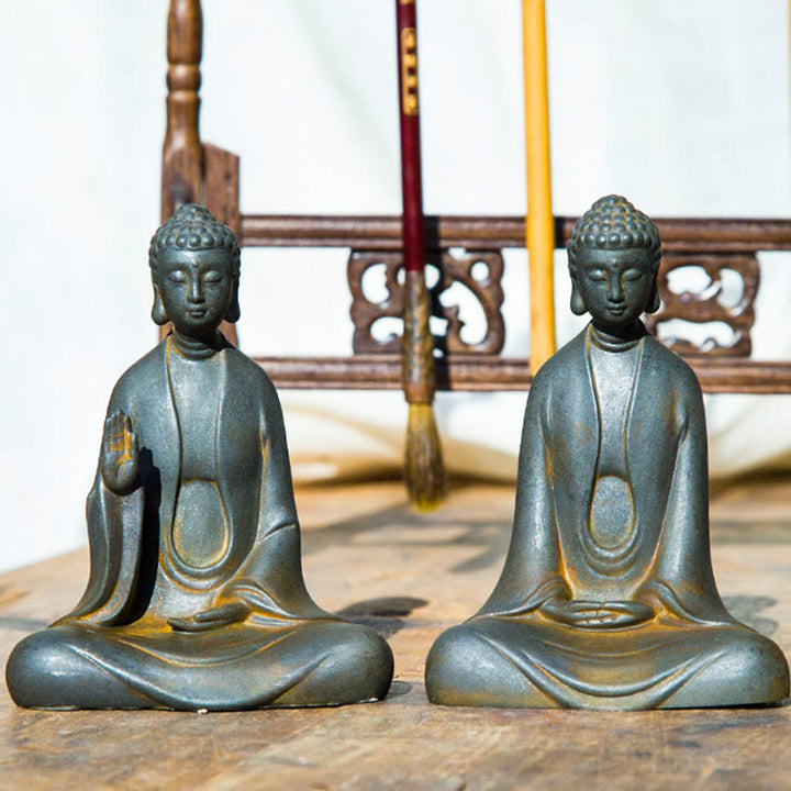 Statue de Buddha Stones en résine coulée faite à la main en pierre de Bouddha Sakyamuni en poudre de fer et rouille