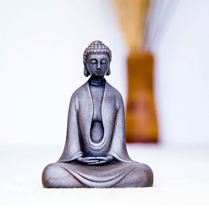 Statue de Buddha Stones en résine coulée faite à la main en pierre de Bouddha Sakyamuni en poudre de fer et rouille
