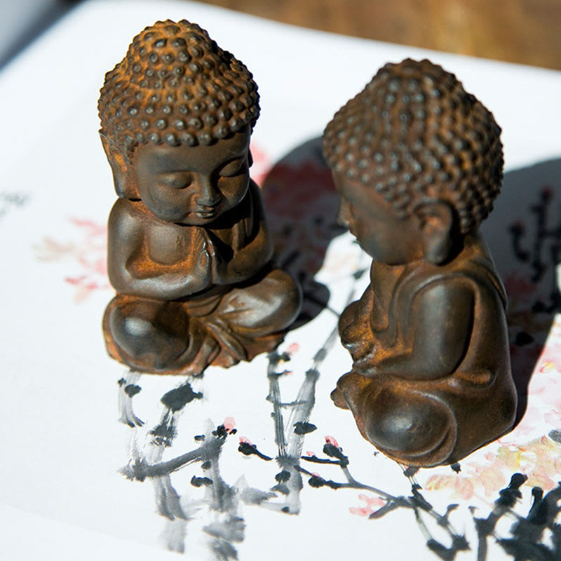 Statue de Buddha Stones Sakyamuni en résine moulée à la main en poudre de fer et rouille