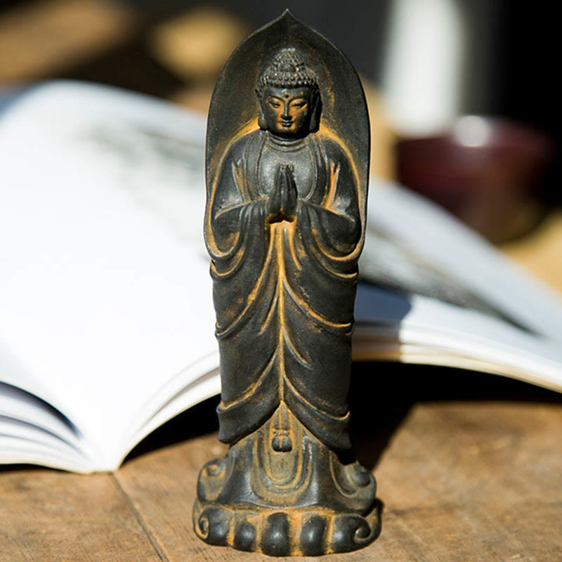 Buddha Stones faites à la main Sakyamuni Bouddha Namaste Poudre de fer Rouille Statue en résine coulée Décoration