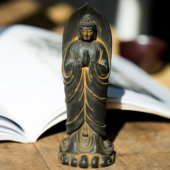 Buddha Stones faites à la main Sakyamuni Bouddha Namaste Poudre de fer Rouille Statue en résine coulée Décoration
