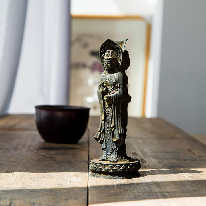 Statue de Buddha Stones en résine coulée à trois côtés Kwan Yin Avalokitesvara en poudre de fer et rouille Décoration de bureau - Version rouille 16,5*6 cm - image 0