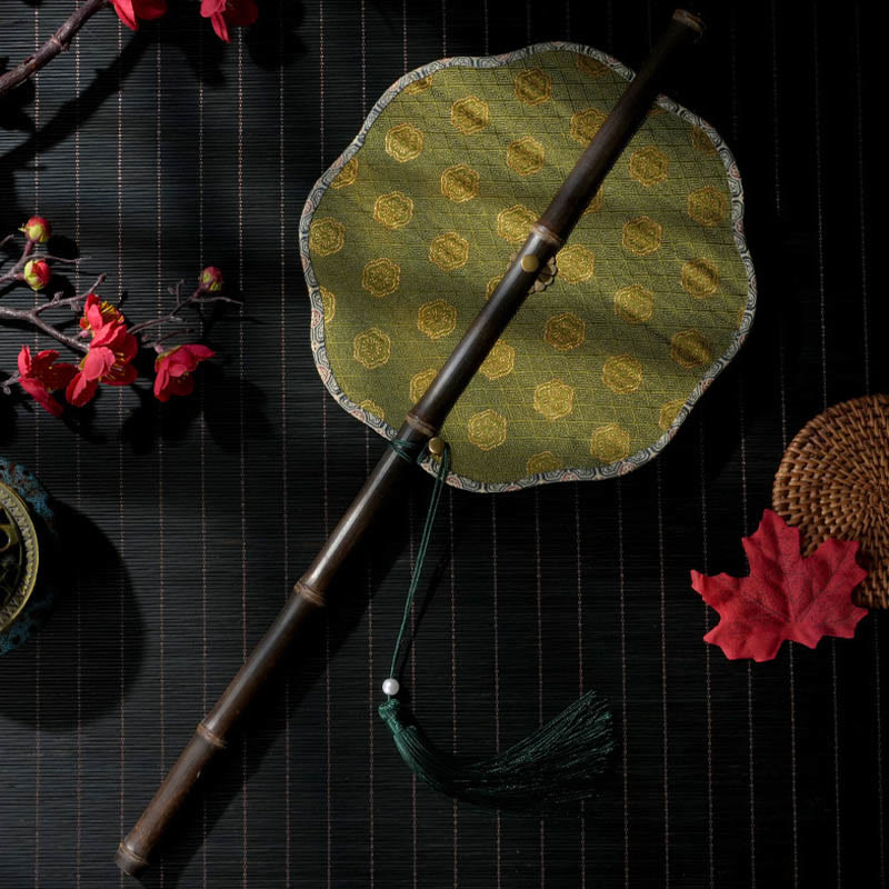 Buddha Stones portatif en forme de feuille d'épiphyllum en forme d'écailles de coquillage faites à la main avec de longues poignées en bambou violet