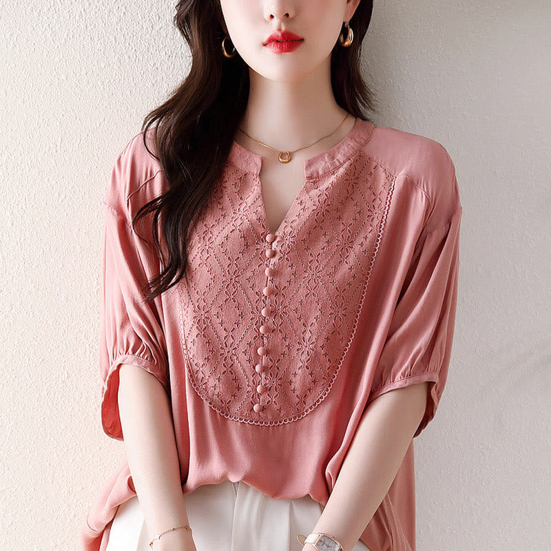 T-shirt à manches courtes et col en V avec boutons roses et Buddha Stones - image 11