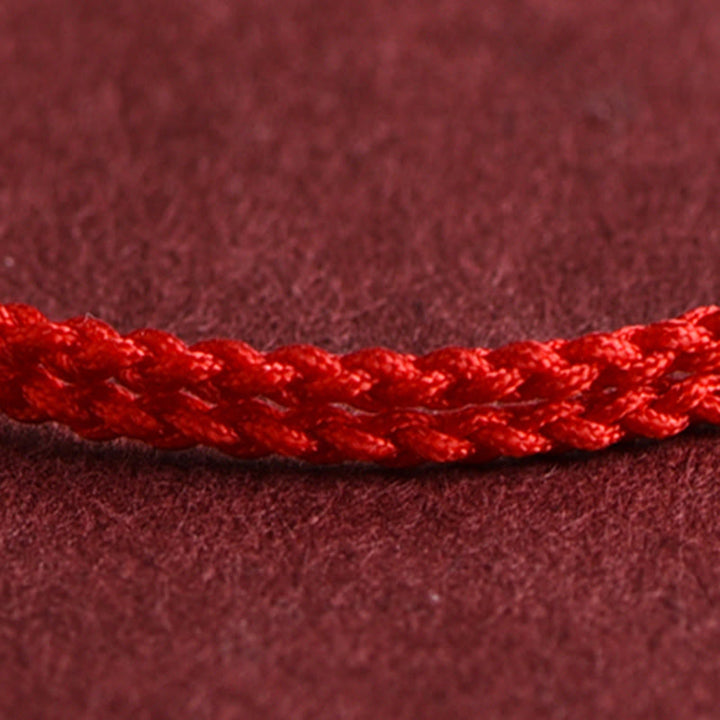 Bracelet de cheville en corde porte-bonheur fait main avec mini trois perles en or 999 de Buddha Stones - image 2