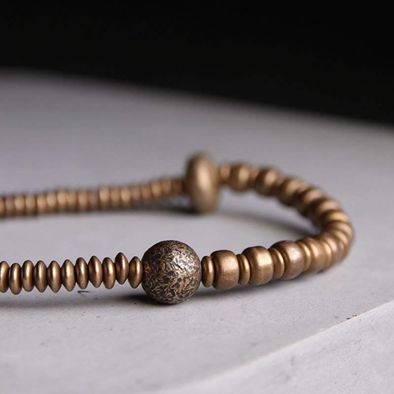 Bracelet en laiton Buddha Stones et équilibre en cuivre