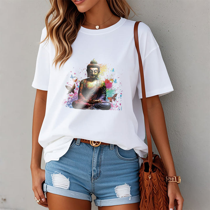 T-shirt Bouddha en Buddha Stones colorées avec papillon volant et méditation - image 6