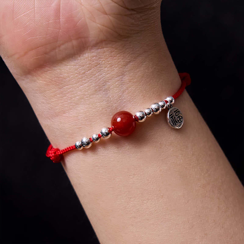 Bracelet en corde tressée ultra-mince en agate rouge avec personnage Fu en argent sterling 925 fait à la main par Buddha Stones