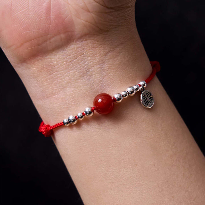 Bracelet en corde tressée ultra-mince en agate rouge avec personnage Fu en argent sterling 925 fait à la main par Buddha Stones