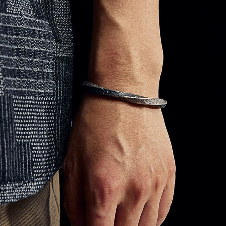 Bracelet manchette rétro en argent sterling 999 avec boucle Möbius Buddha Stones Eternal Love