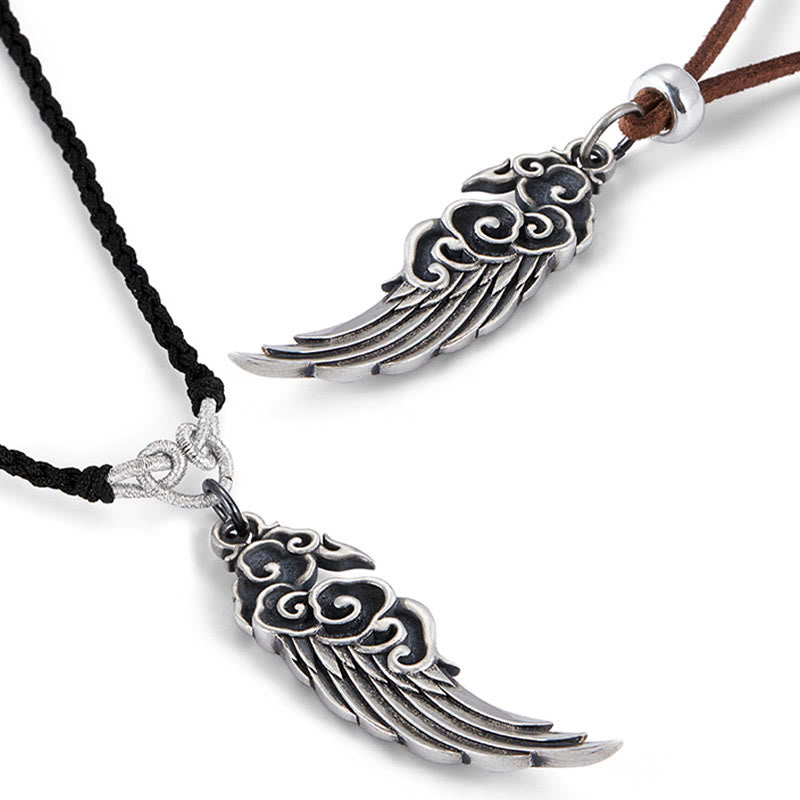 Collier pendentif en corde de coton et peau de cerf avec ailes de nuages de bon augure en argent sterling 925 et Buddha Stones